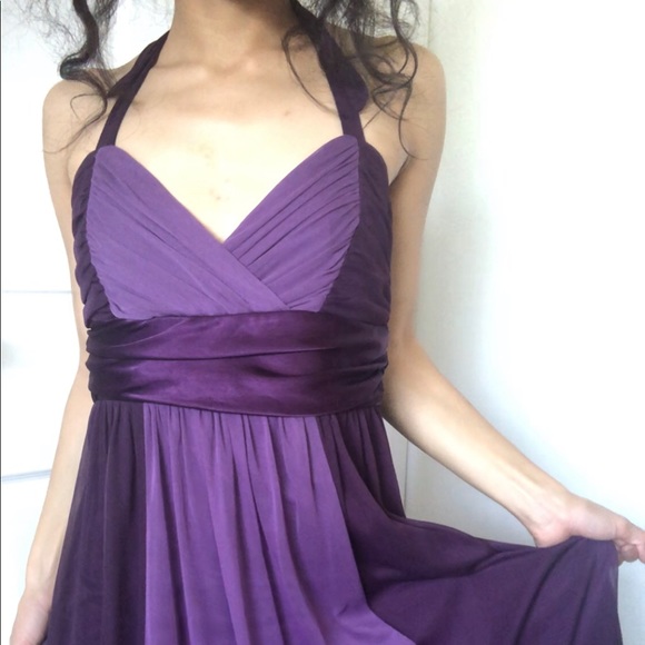 Halter dress - formal - Picture 3 of 5